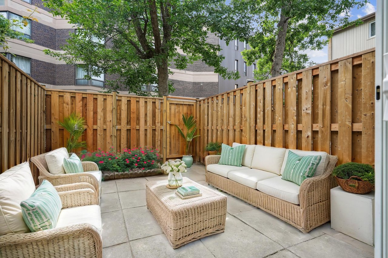Queen Street East Family Townhome