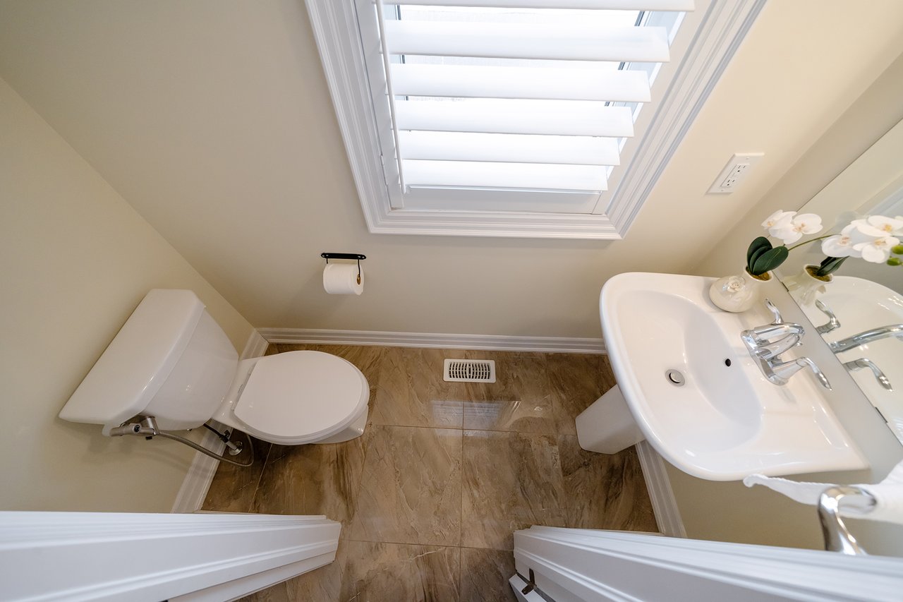 3209 Daisy Way, Oakville, ON L6M 1L4