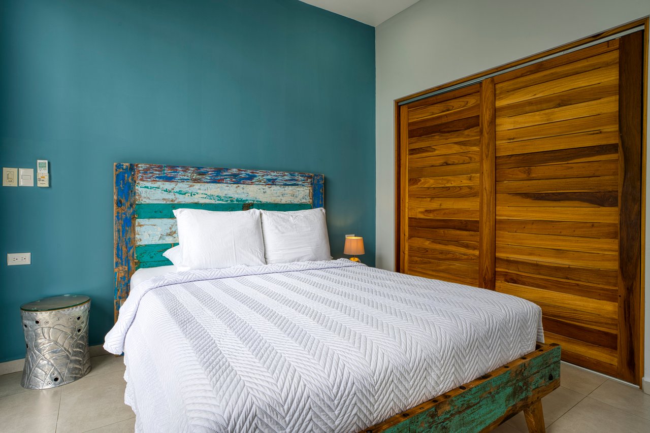Luxury Income Producing Villa Costa Vida in Manuel Antonio