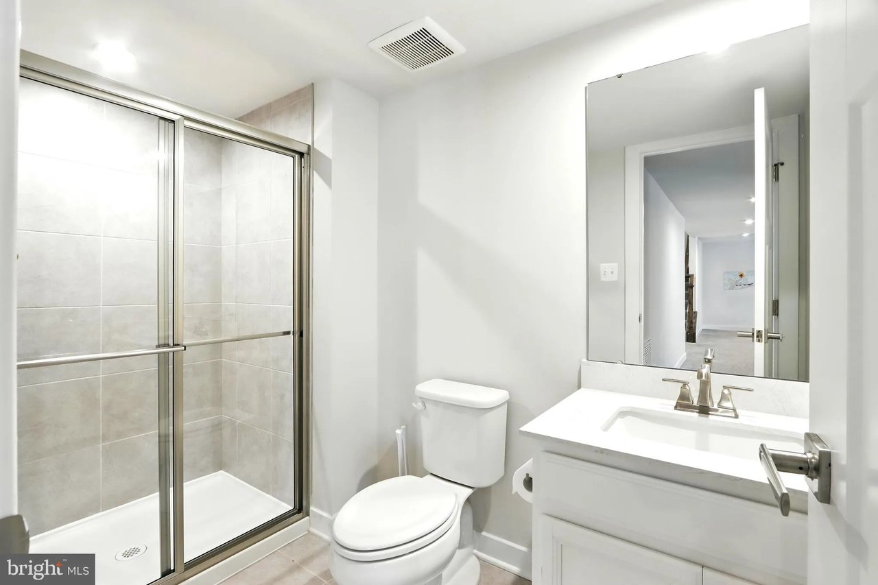 6015 Charles Henry Pl