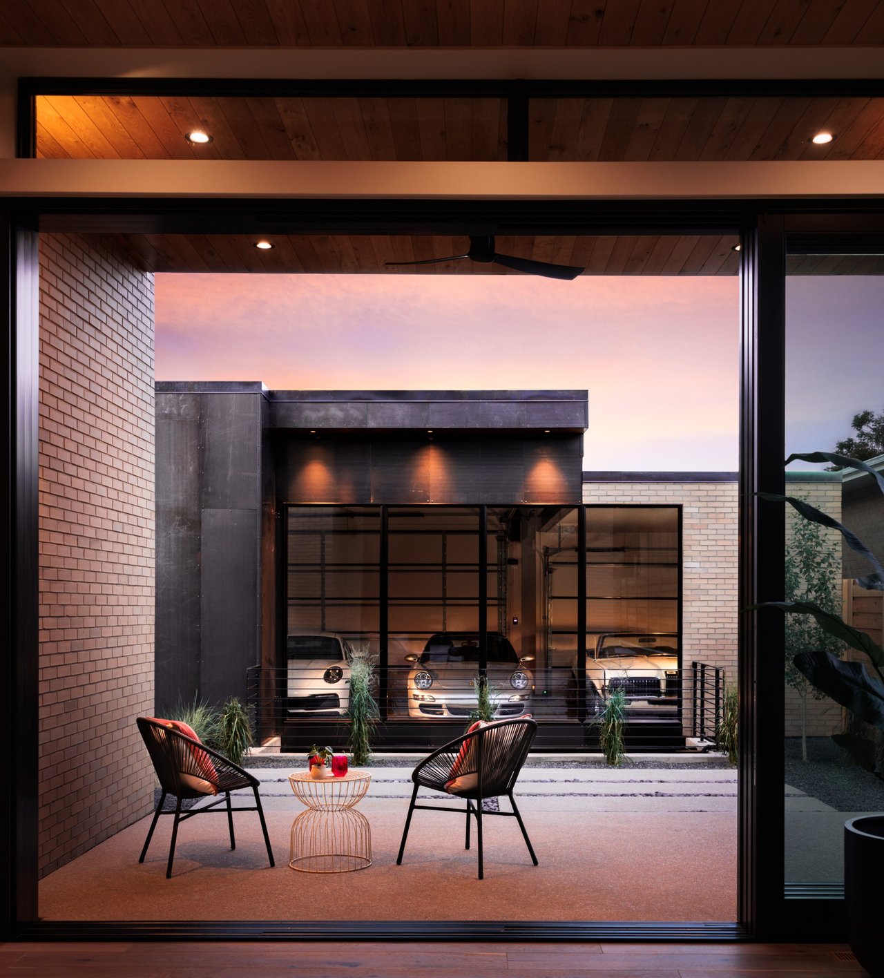 3550 VALLEJO STREET | The Reveal House