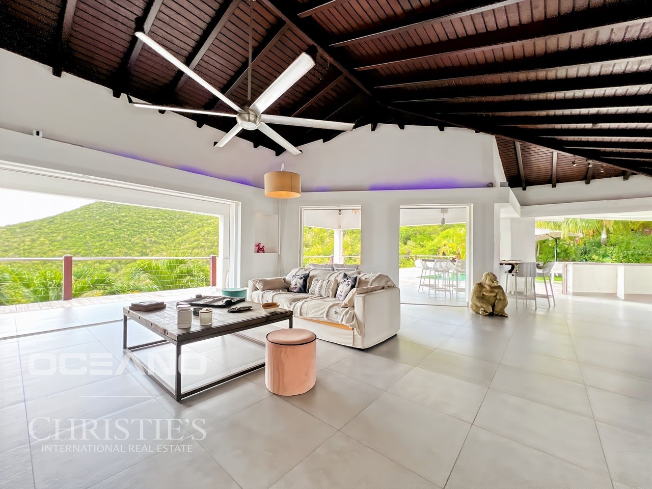 Almond Grove Villa – Ocean and Hillside Views – OCEANO Christie’s International Real Estate