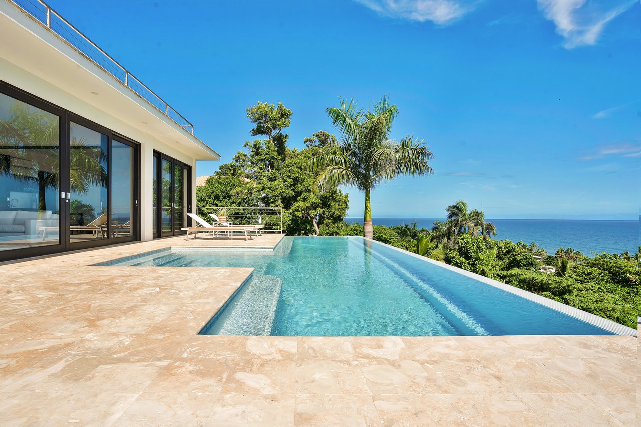 Casa Azul, Rincón PR                  Luxury Modern Hilltop & Ocean Views