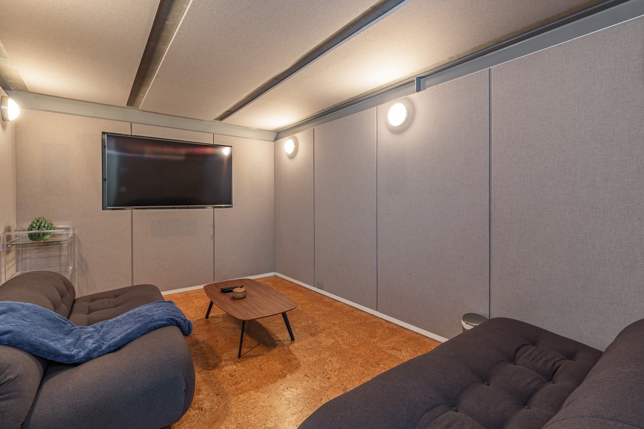 6525 Point Lechuza Dr