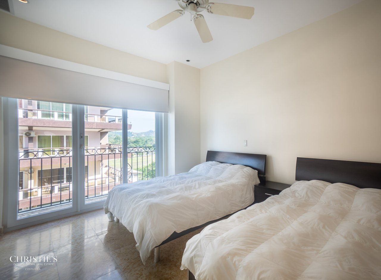 Elegant Oceanfront Living in Jacó – 2-Bedroom Condo at Acqua Residences