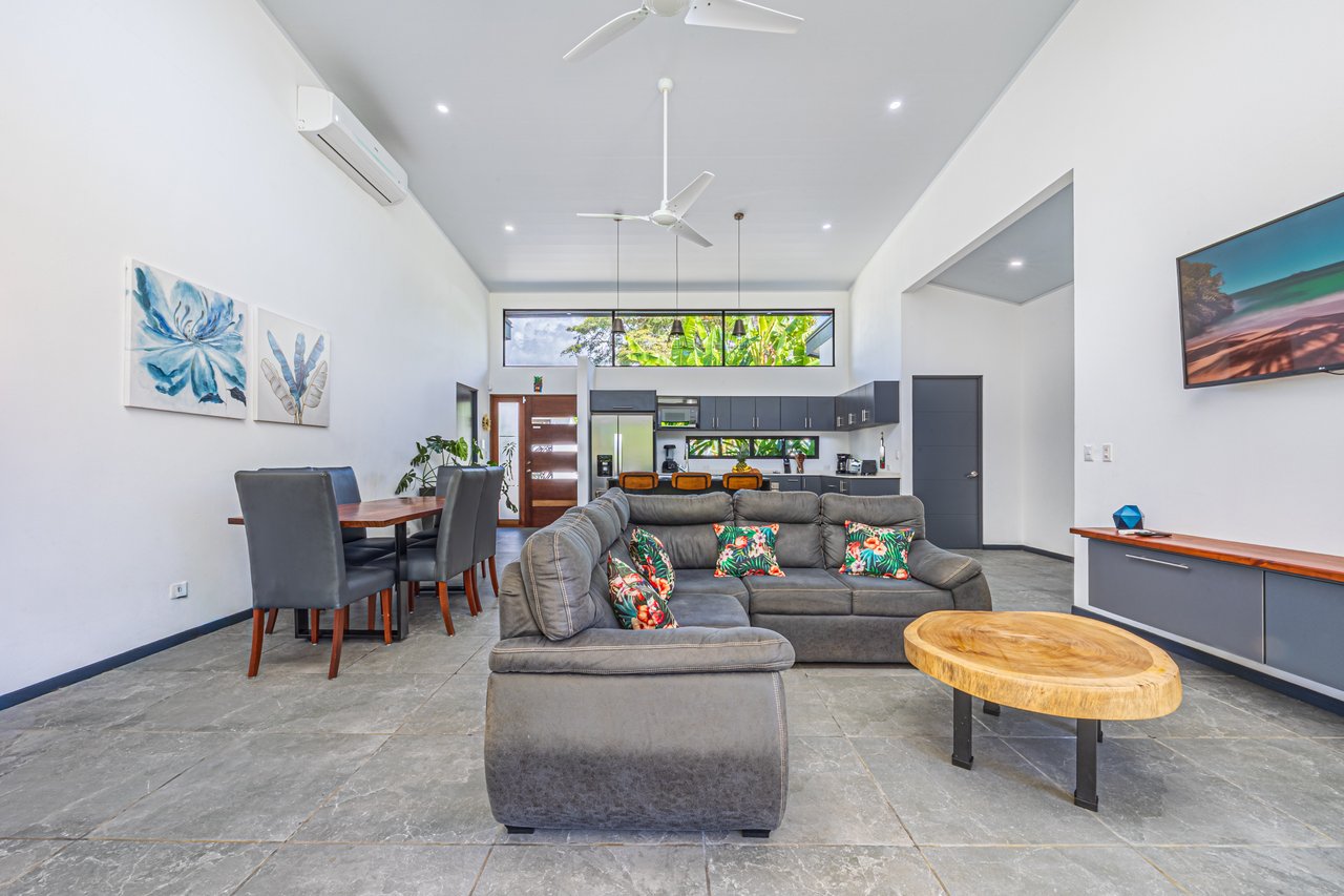 Tropical Modern Residence near Marino Ballena National Park