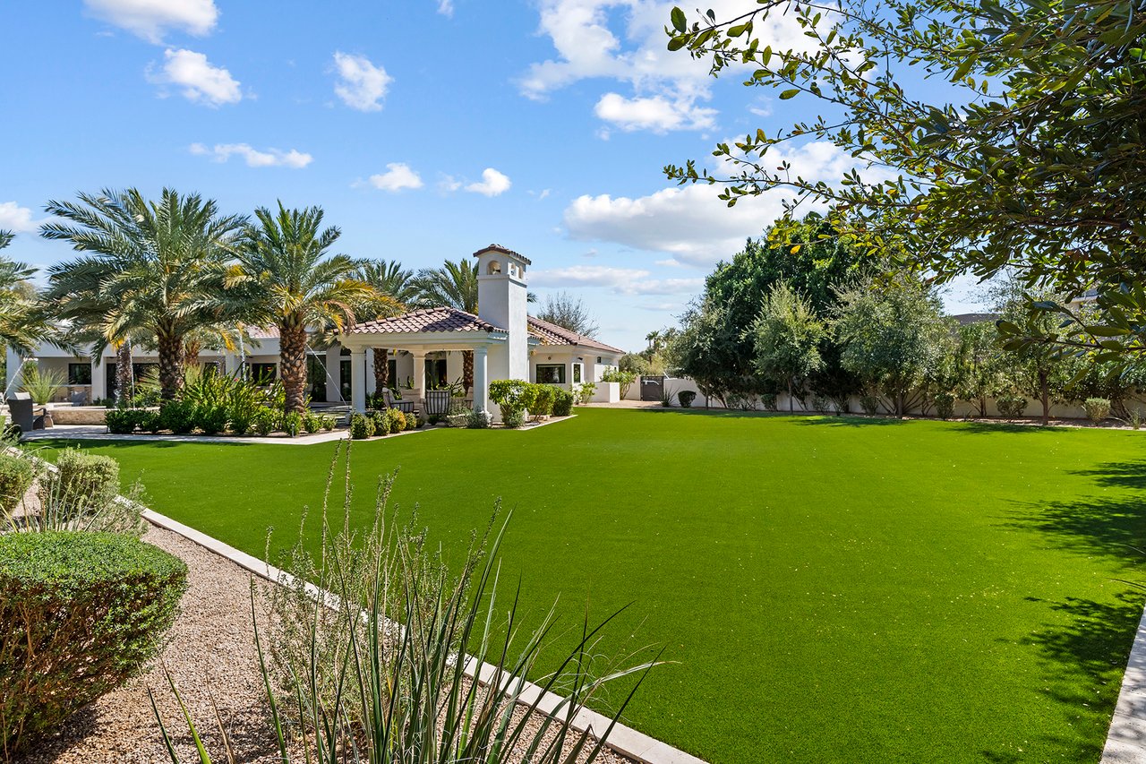 6600 N CARDINAL Drive