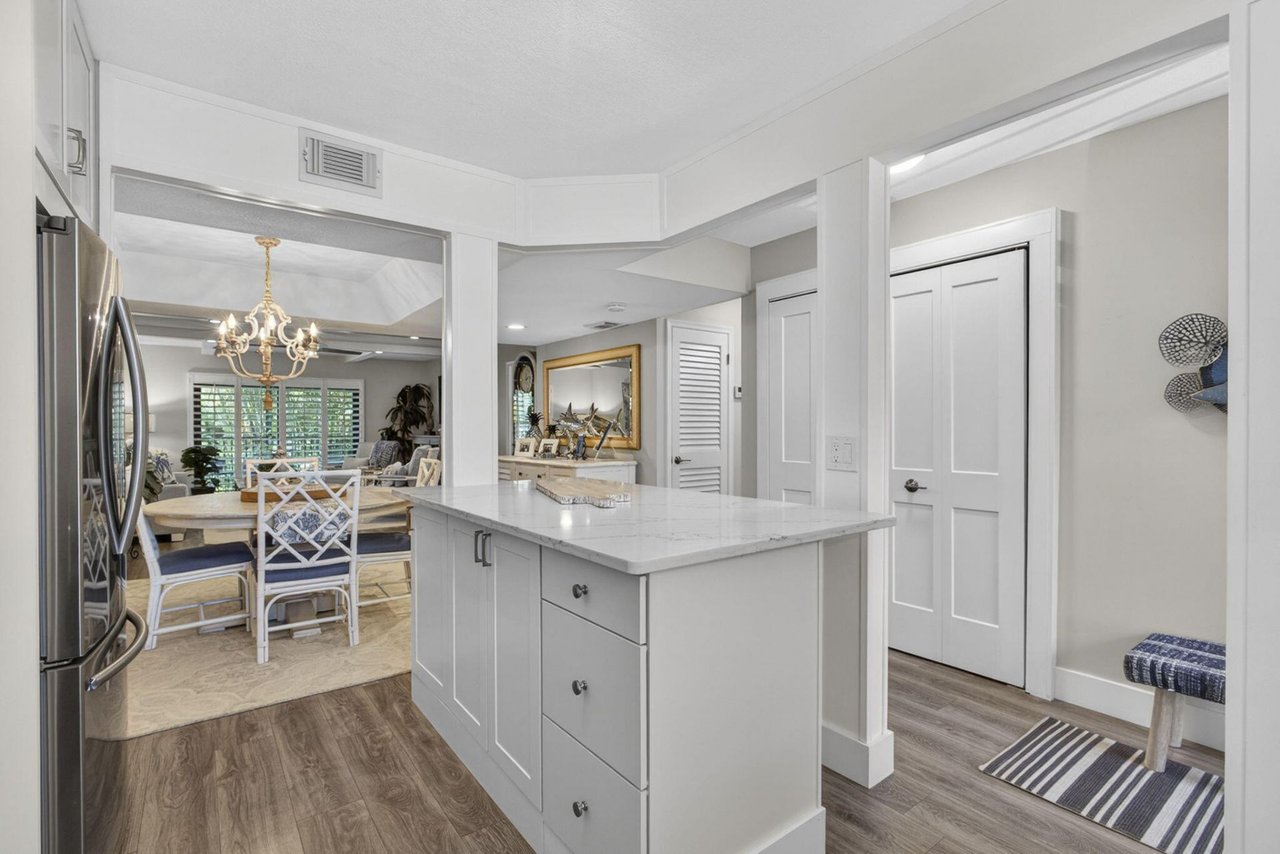 327 Southwind Drive, 203