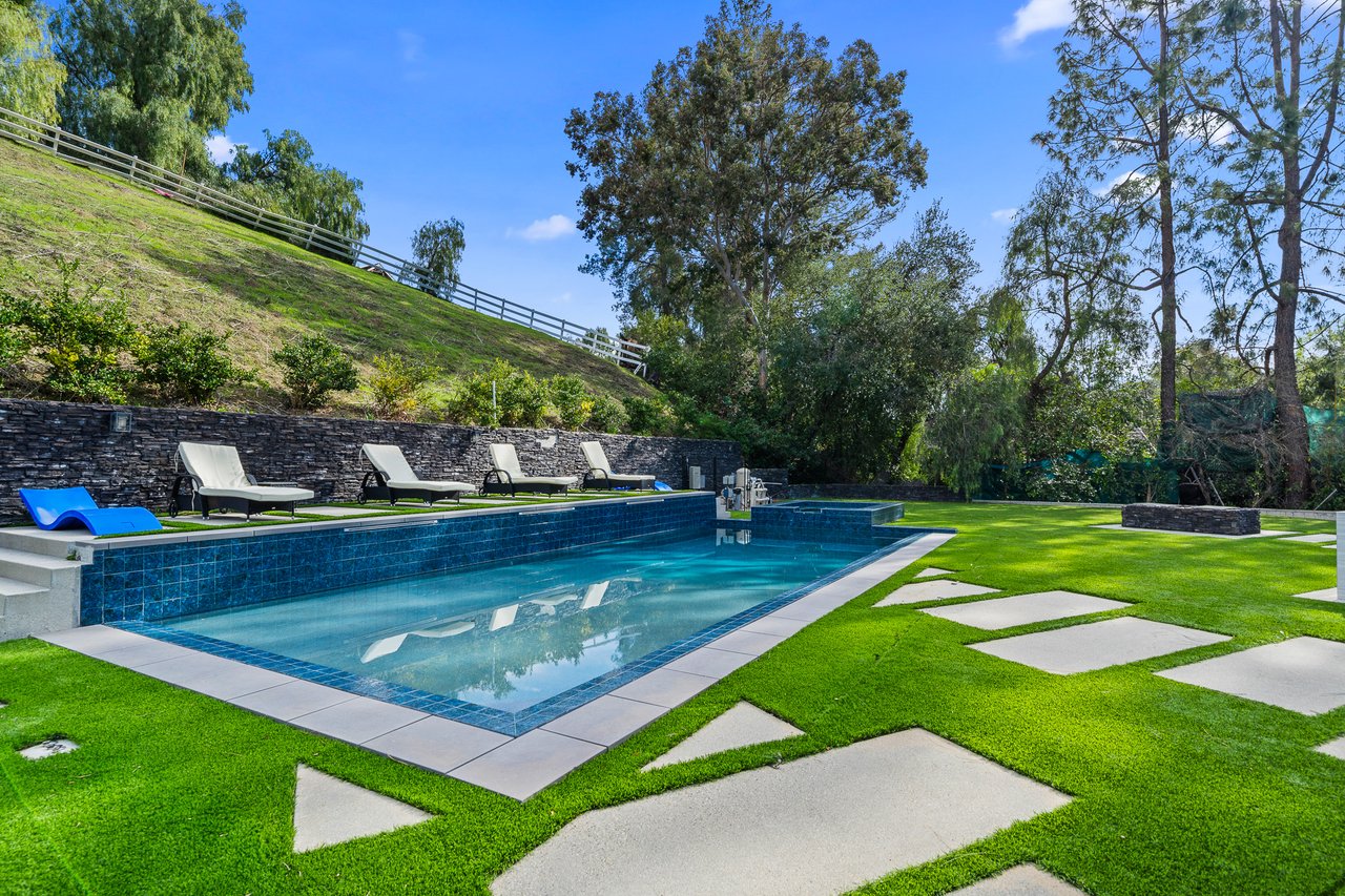 6006 Spring Valley Road