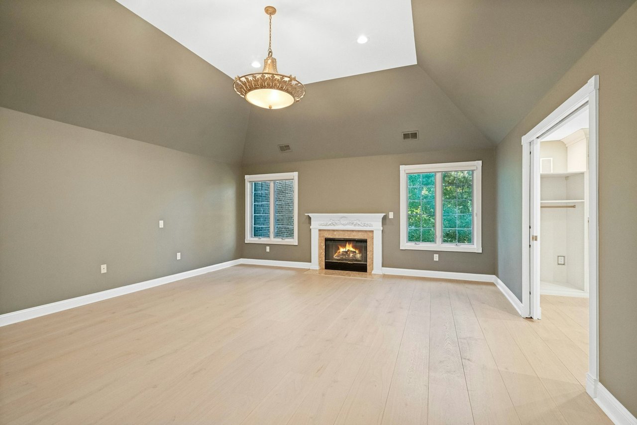 205 Bearwoods Road