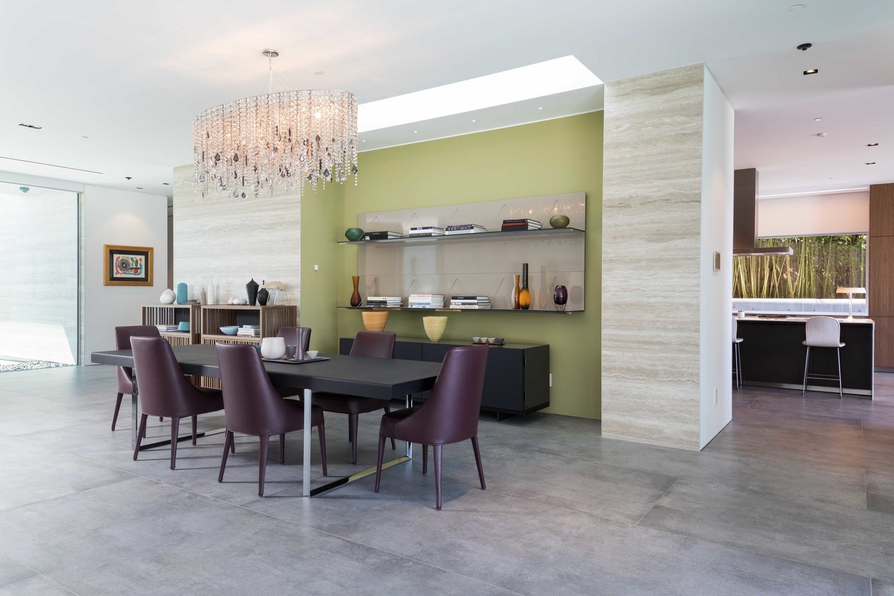 600 Perugia Way