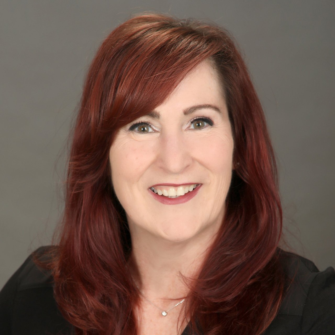 Cathy Lapierre Newington, CT Real Estate Agent Headshot