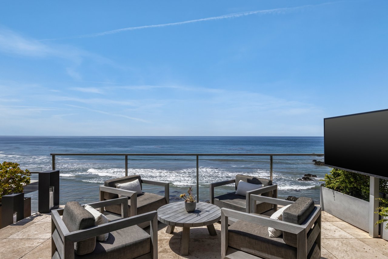 31504 Victoria Point Rd, Malibu