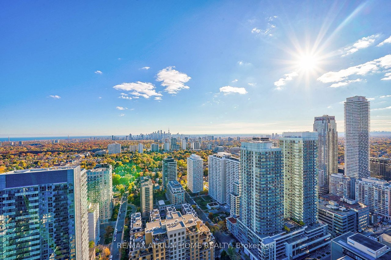 ONE-OF-A-KIND PENTHOUSE 