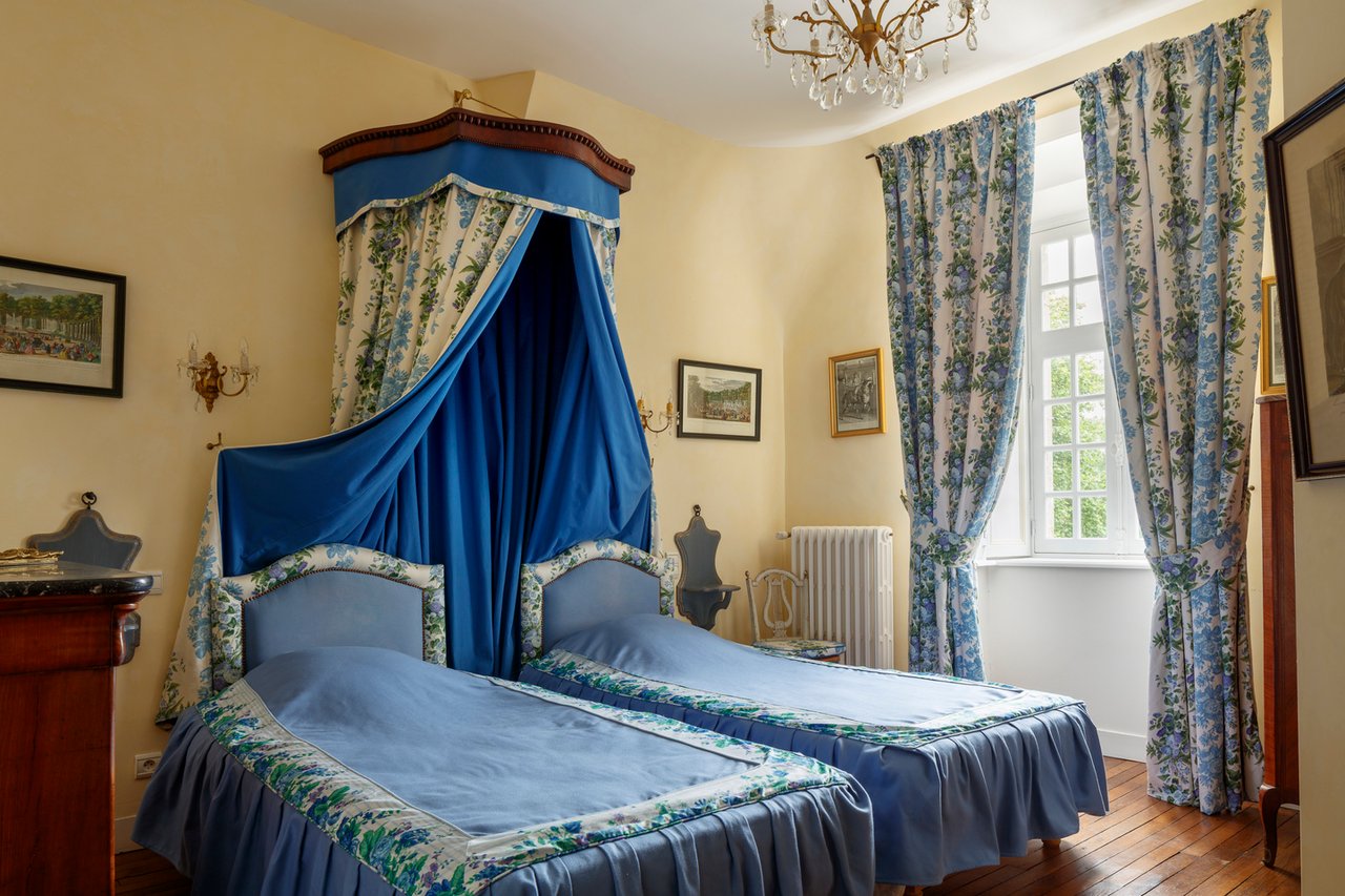 Chateau De Servigny-Historic Chateau in Normandy With Pool