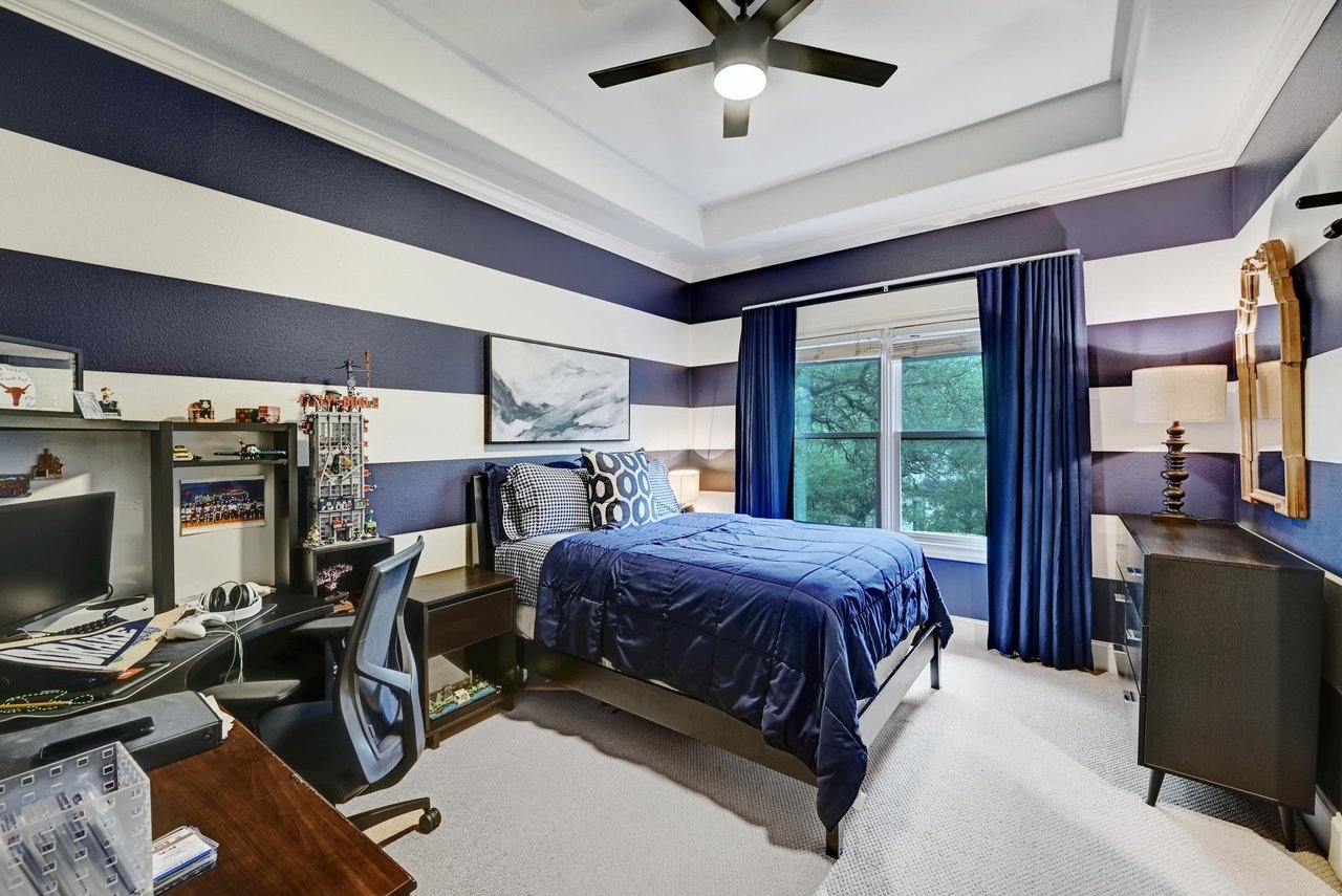 2100 Rue De St. Germaine