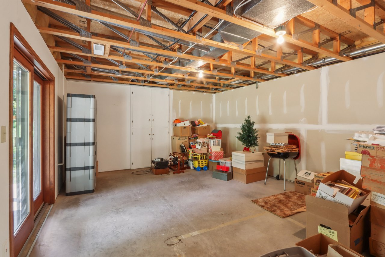 508 Saint Thomas Ct