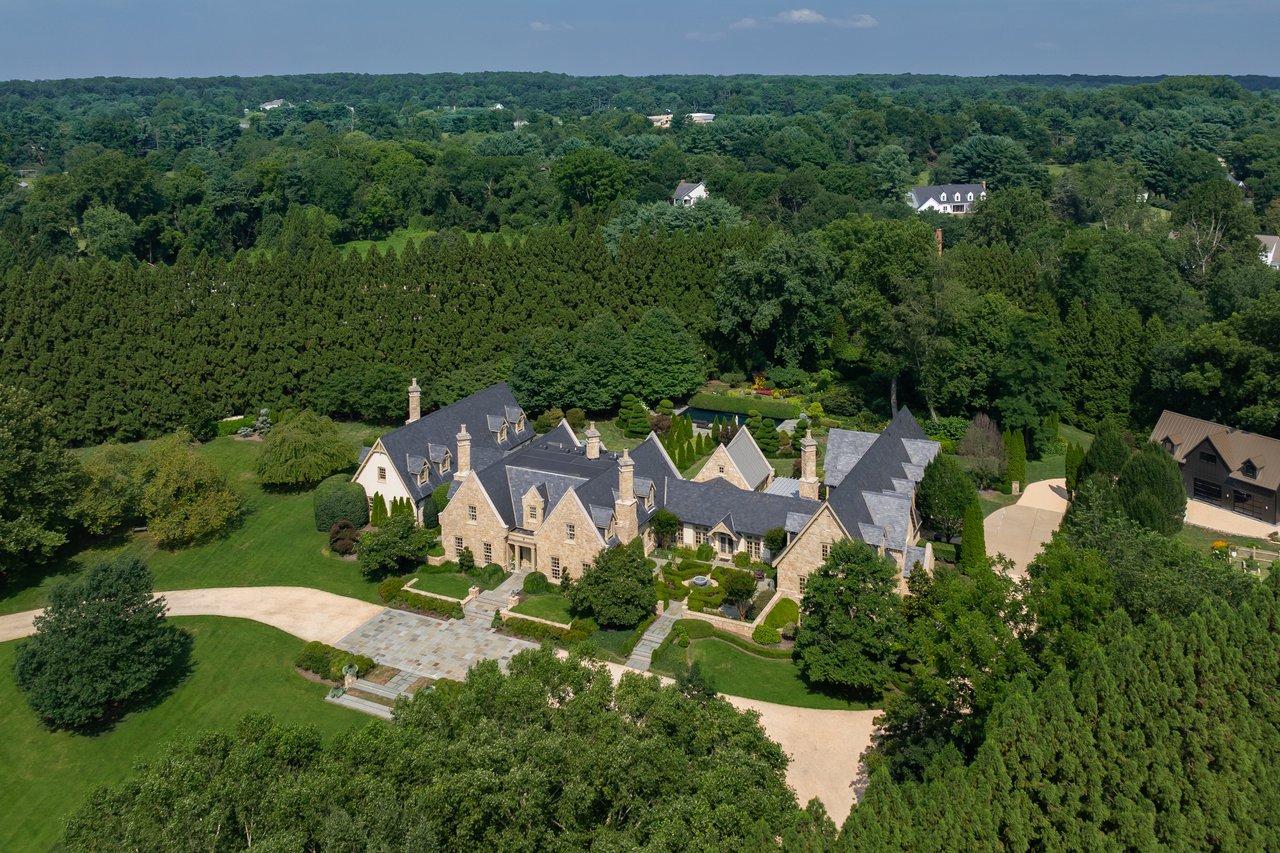 Alderley Manor