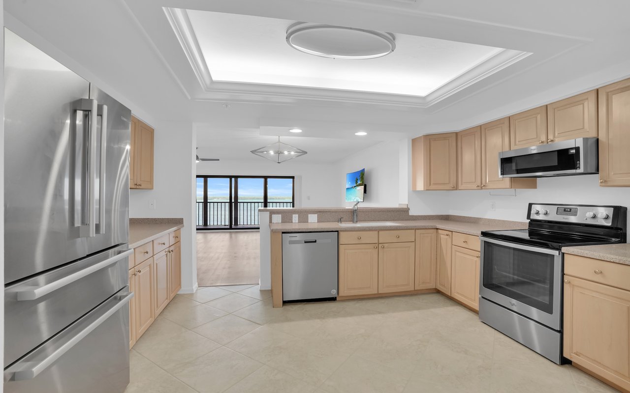 1925 Clifford St #1102