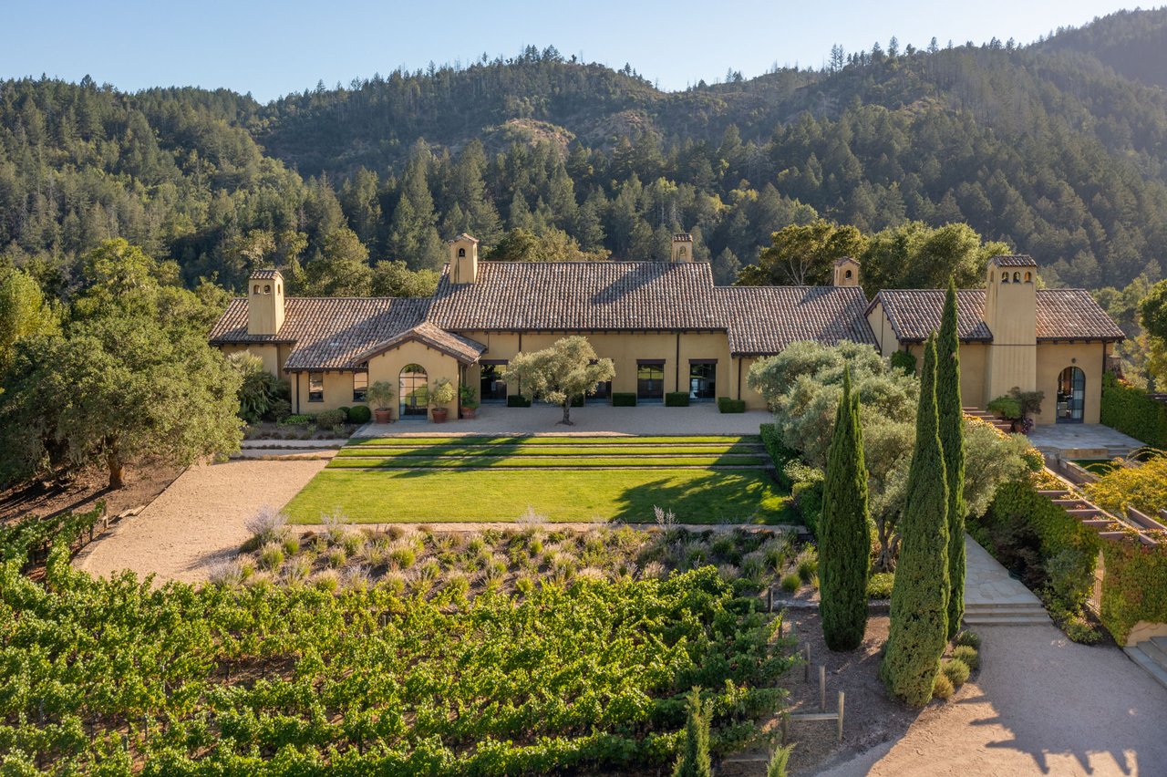 Oakville Vineyard Estate