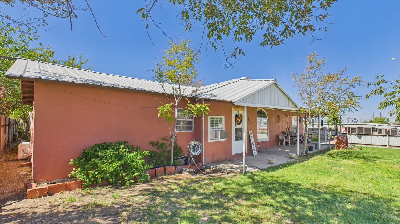 423 N Cedar
