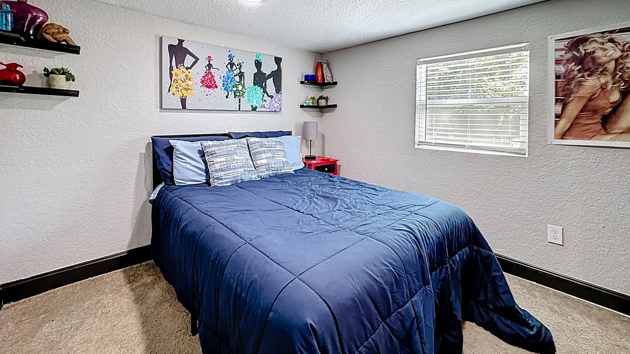 Updated Sanford Bungalow