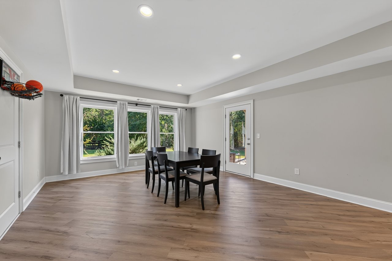 125 Tolhouse Court