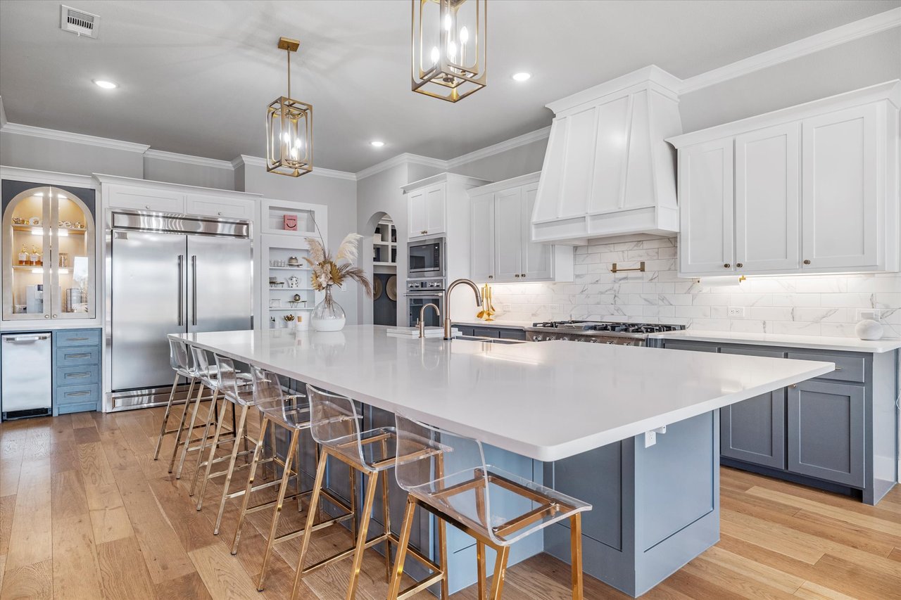 Modern Luxury at 1414 Tucker