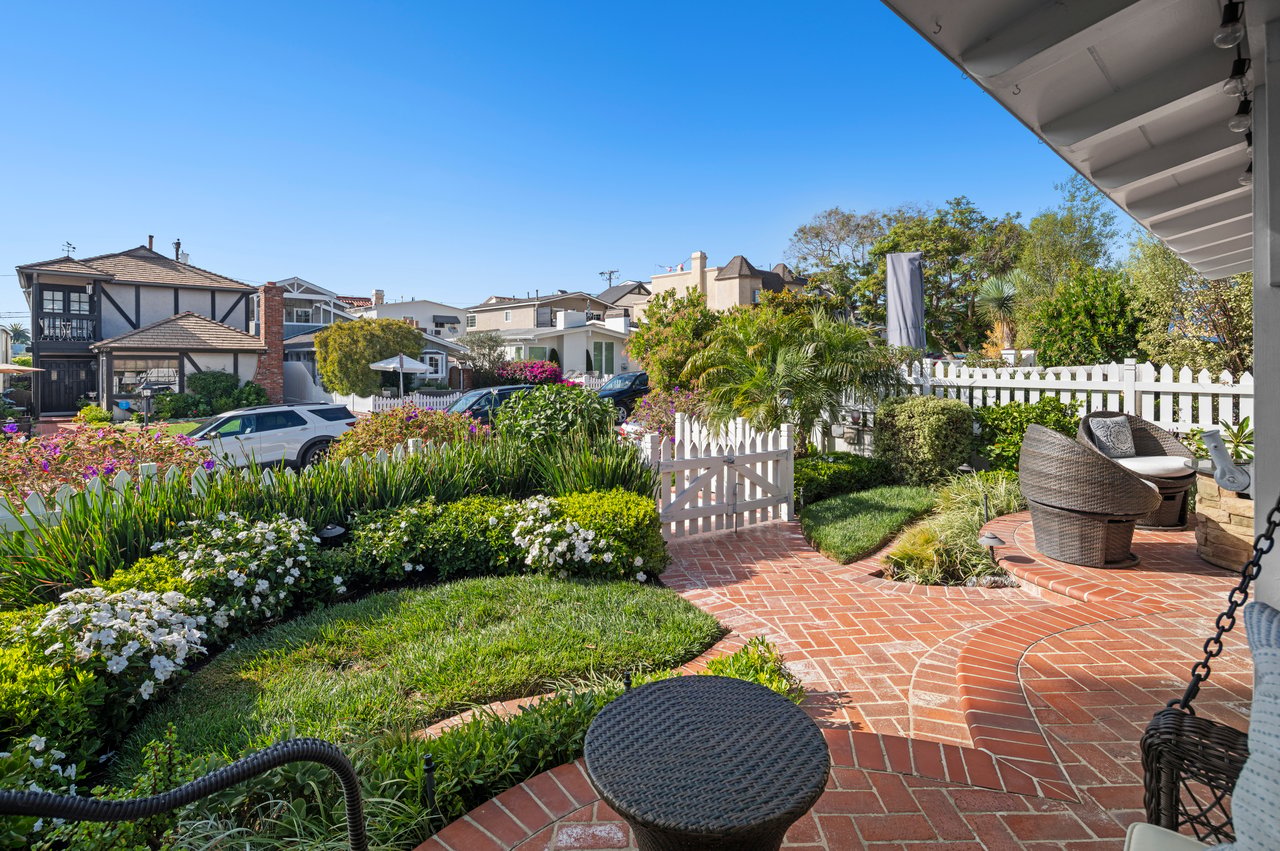 708 Orchid Avenue