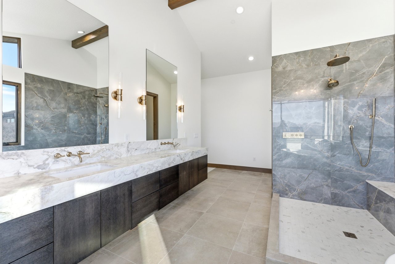 11004 N Wrangler Circle