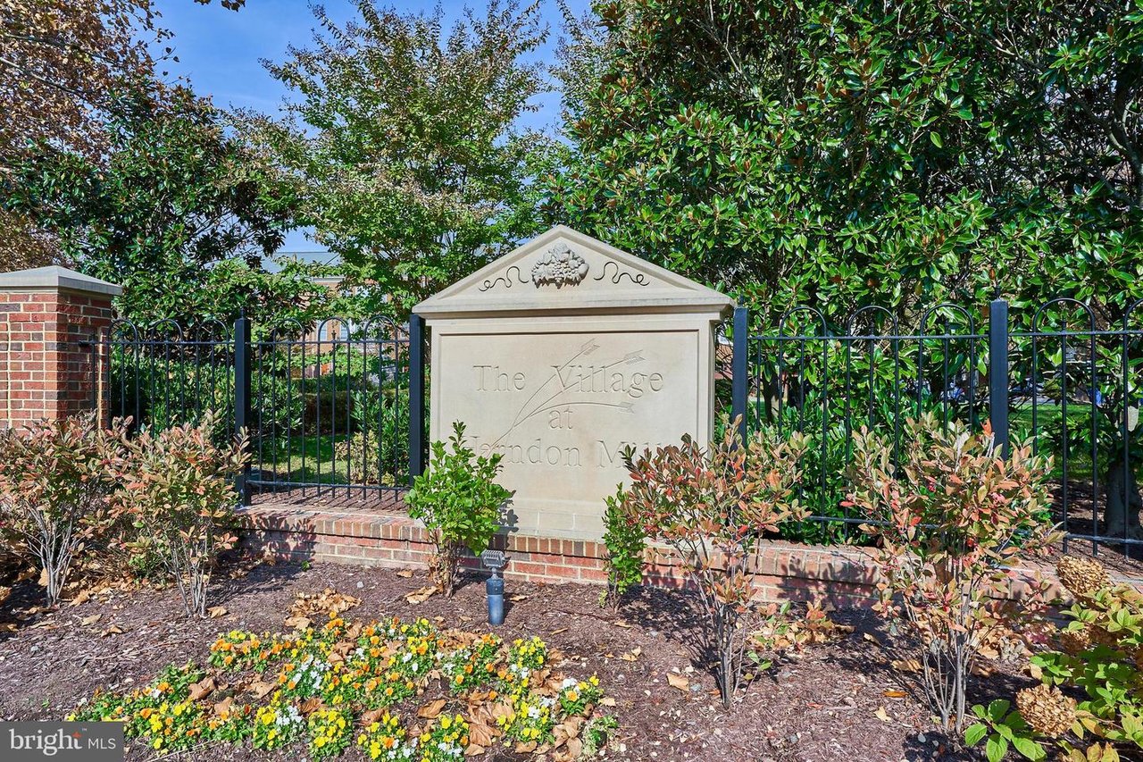 108 Herndon Mill Cir