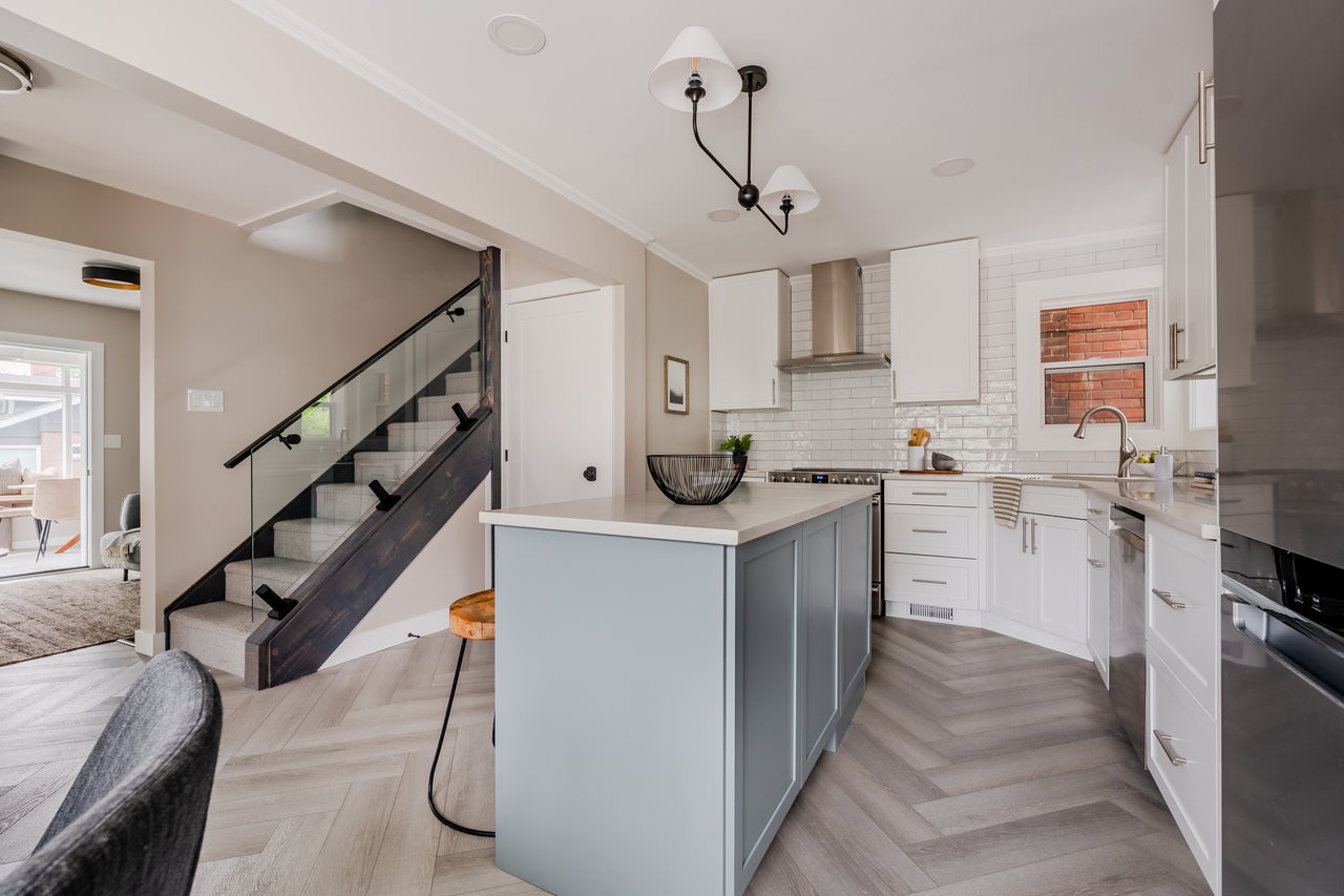156 Eastwood Rd