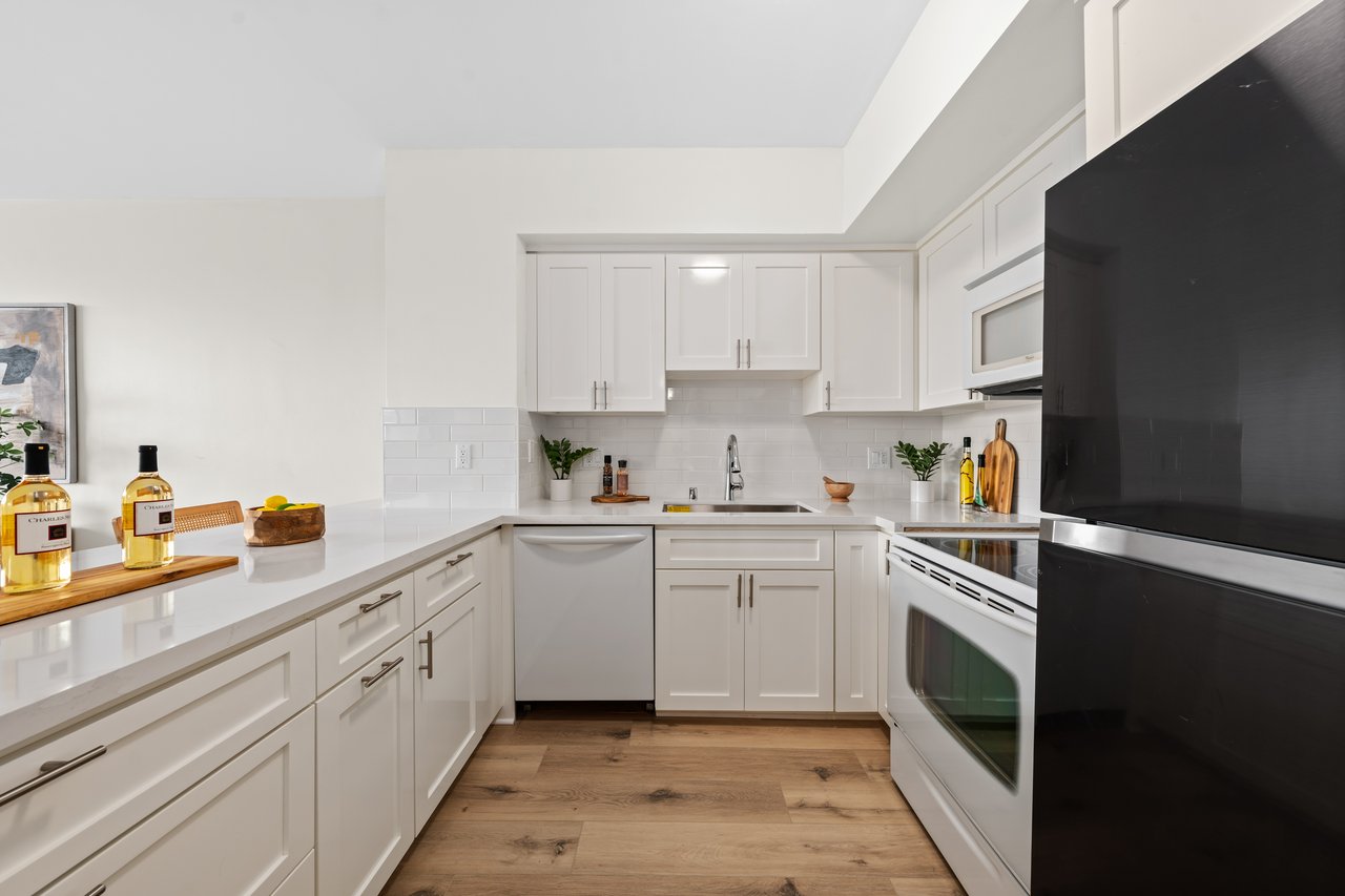 969 Hilgard Avenue #703, Westwood Village
