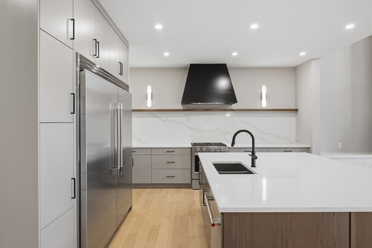 116 Greenwich Heath NW