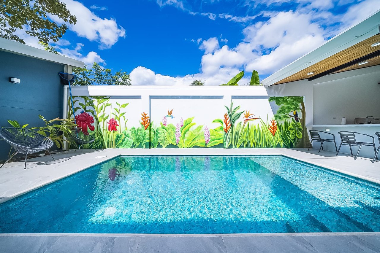 Casa Daniel | Modern Remodeled Duplex Just 500m from the Beach in Playa Potrero!