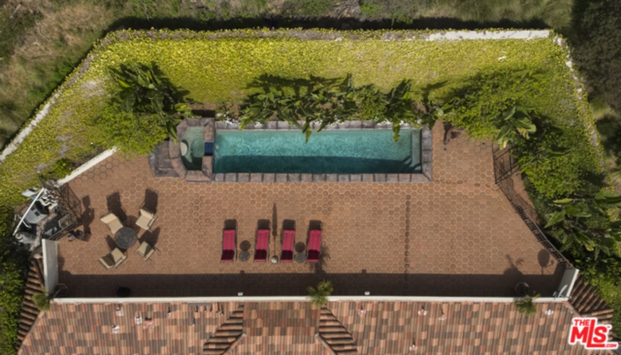 2636 La Cuesta Dr