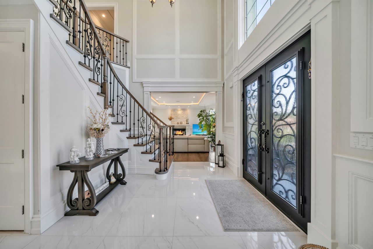 214 Forest Road