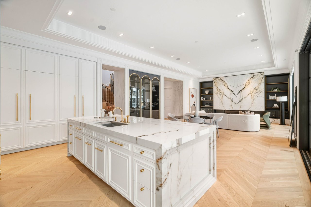 For The Bespoke Buyer