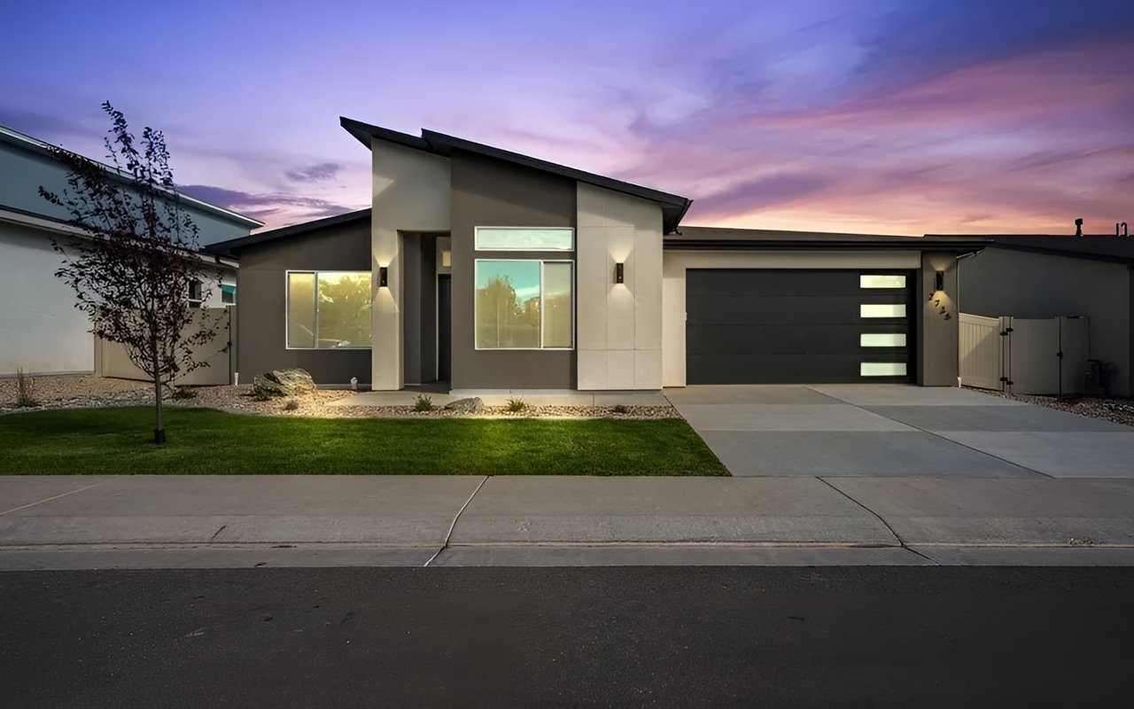 Shadow Mesa Subdivision photo