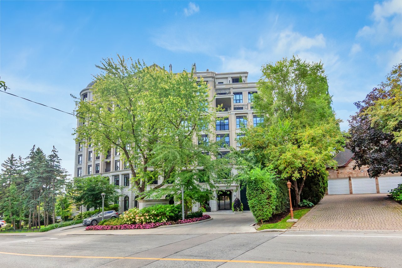 4 The Kingsway #404, Toronto Ontario