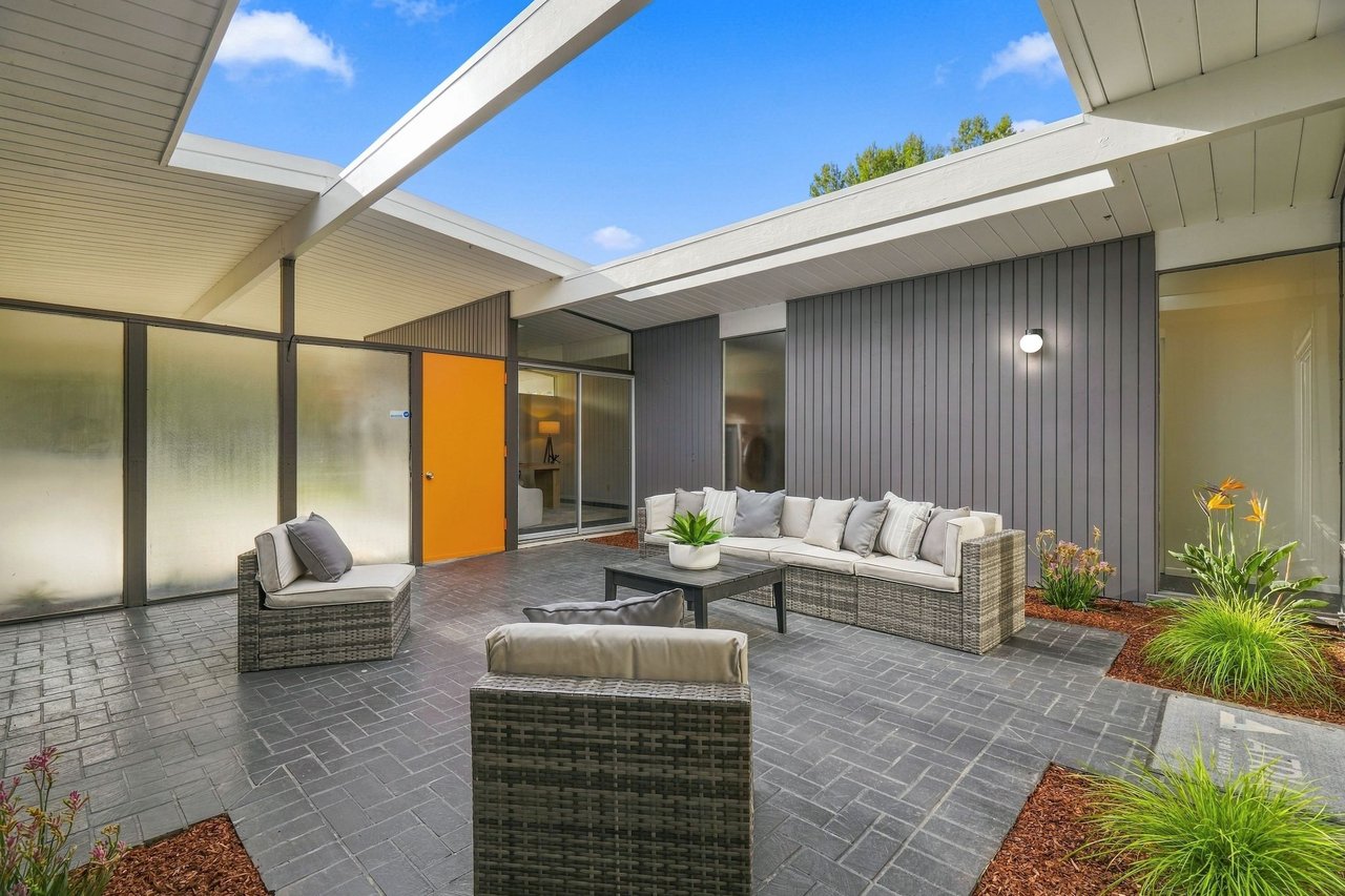 2418 Fairglen DR