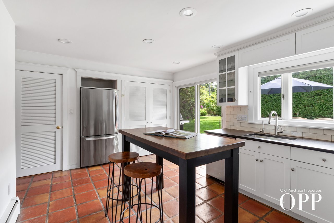 A Timeless Brookhaven Hamlet Retreat