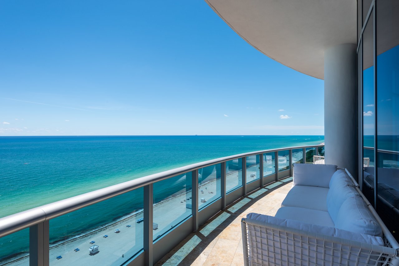 5959 Collins Ave Unit: PH2007, Miami Beach, FL 33140