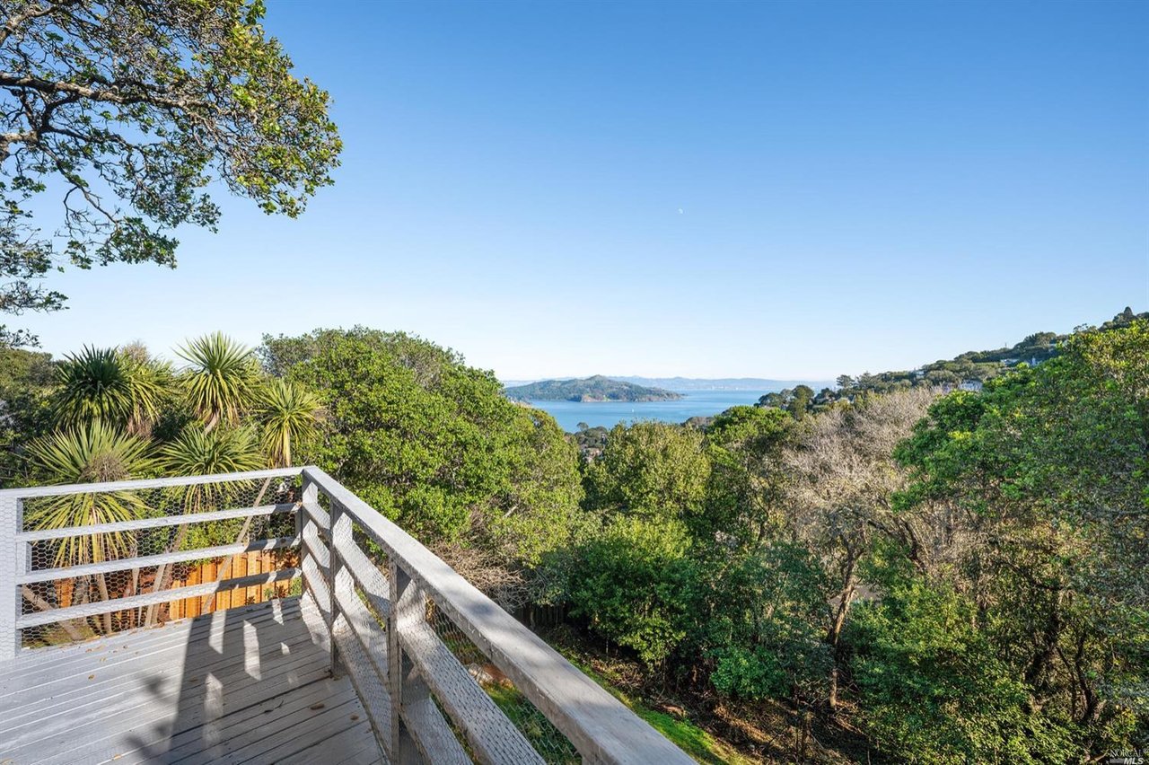 75 Monte Mar Dr
