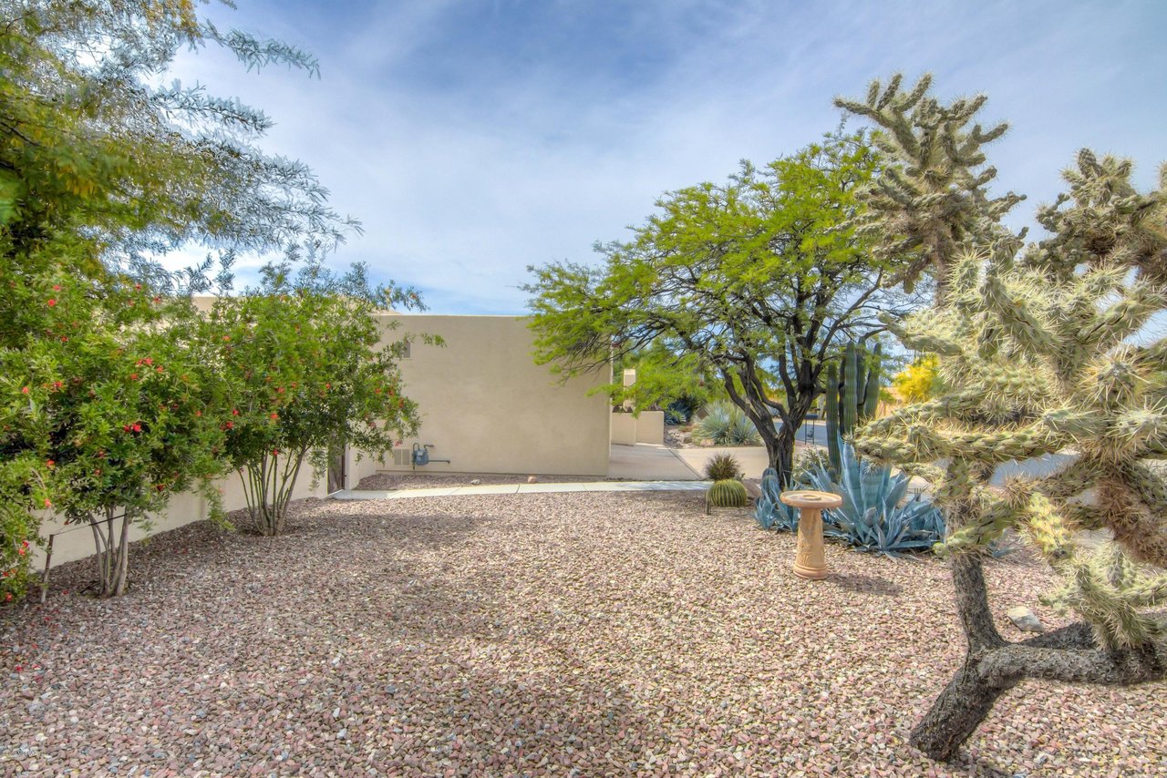 11570 Kelly Rae Pl