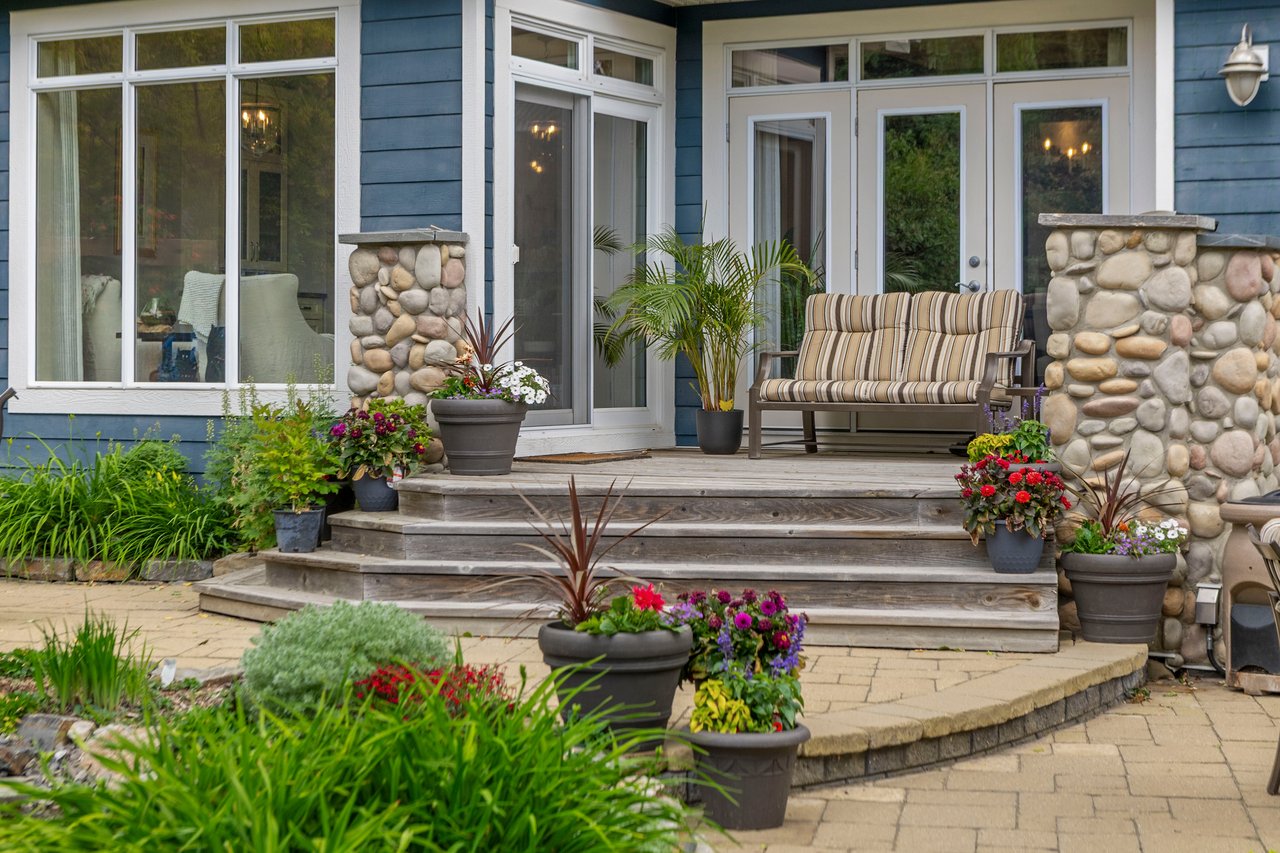 35 Tusslewood Drive NW