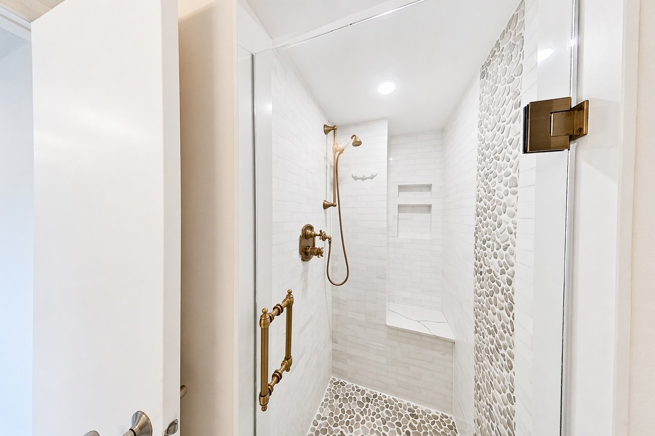 1181 Potters Wheel Cres, Oakville