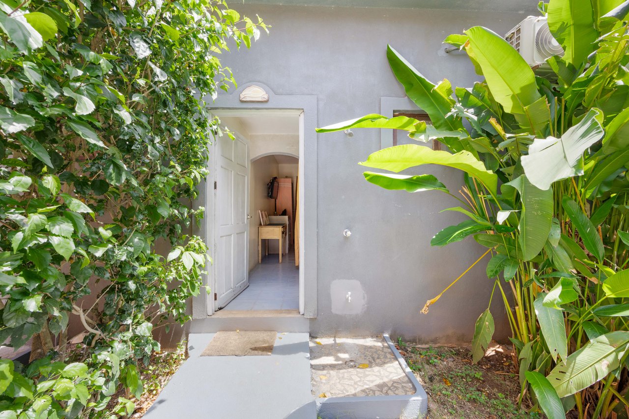 Tamarindo Boutique Hotel 175m from the Beach | Bohemian Oasis & Turnkey Income Opportunity in Costa Rica
