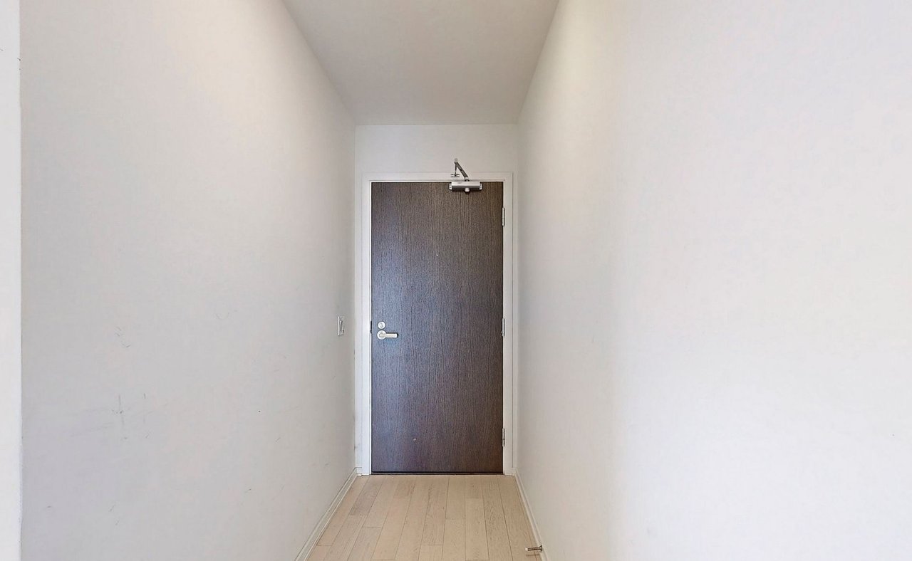 16 Bonnycastle Street Unit: 4202 