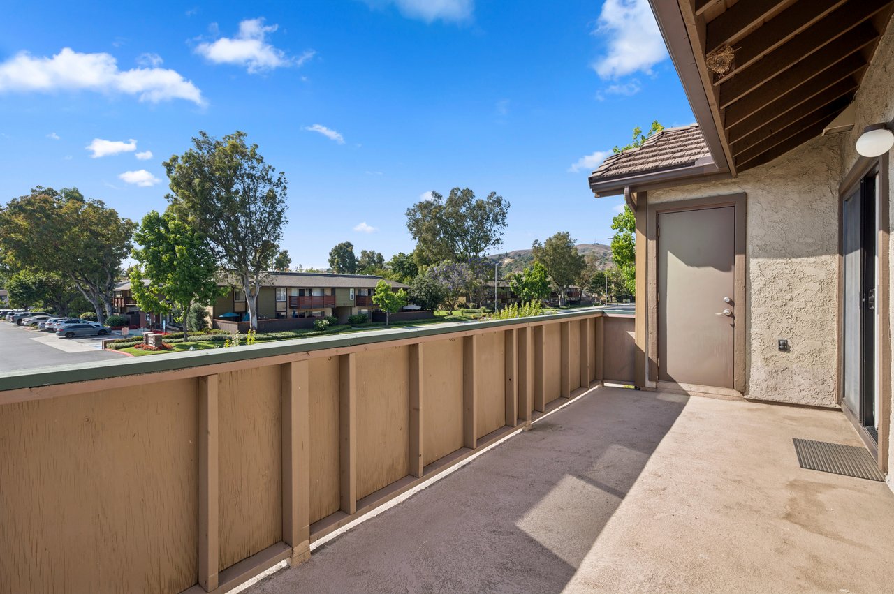 620 N Brea Boulevard 56